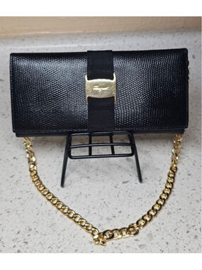 Salvatore Ferragamo Vara Logos Black Embossed Lizard Leather WOC
